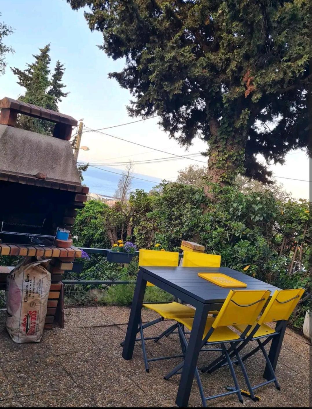 Maisonnette Saint Clair, La Vie Est Belle!